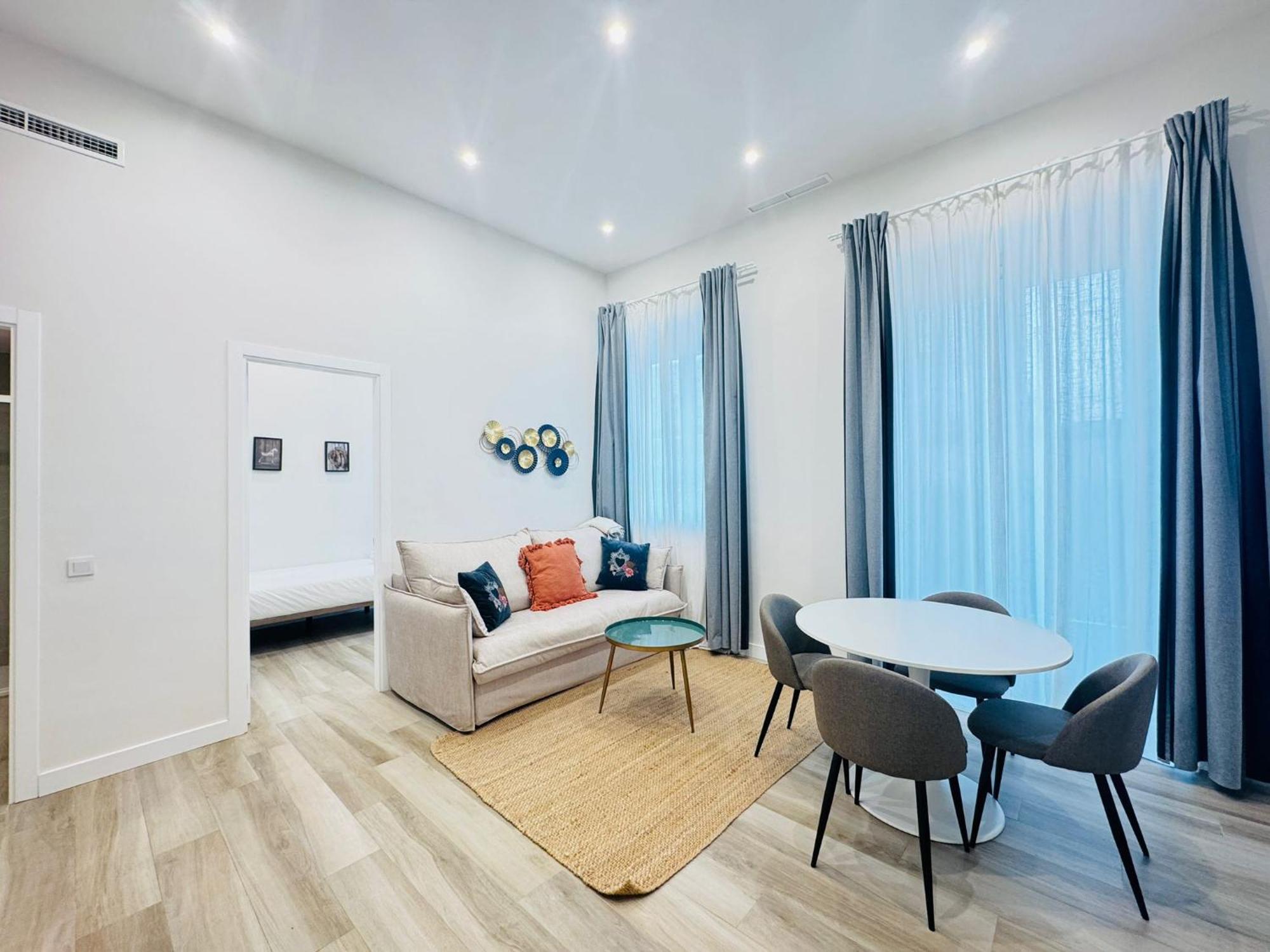 Qe Apartments Cadiz Exterior photo